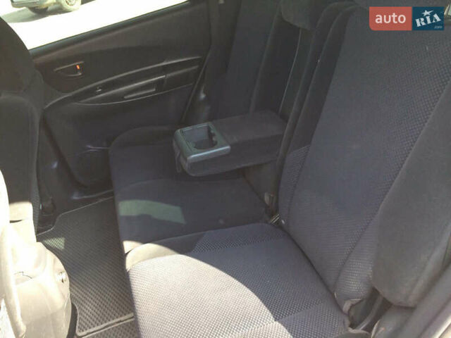 Хендай Туксон 2008 в Турке на Automoto.ua Серый Хендай Туксон, объемом двигателя 2 л и пробегом 274 тыс. км за 7200 $, фото 22 на Automoto.ua