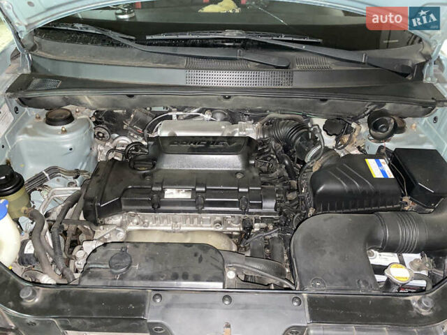 Сірий Хендай Туксон, об'ємом двигуна 2.02 л та пробігом 226 тис. км за 9200 $, фото 31 на Automoto.ua