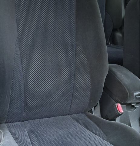 Серый Хендай Туксон, объемом двигателя 2 л и пробегом 95 тыс. км за 8800 $, фото 6 на Automoto.ua