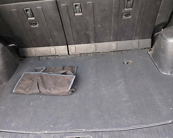 Сірий Хендай Туксон, об'ємом двигуна 2 л та пробігом 194 тис. км за 8700 $, фото 12 на Automoto.ua