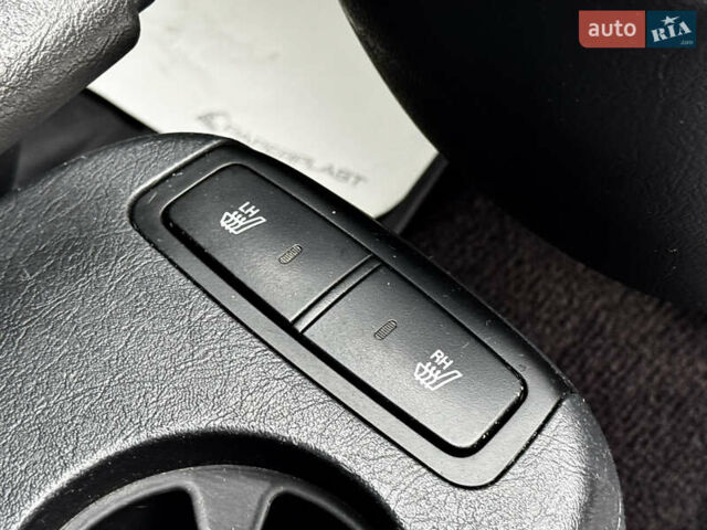 Сірий Хендай Туксон, об'ємом двигуна 2 л та пробігом 213 тис. км за 8500 $, фото 32 на Automoto.ua