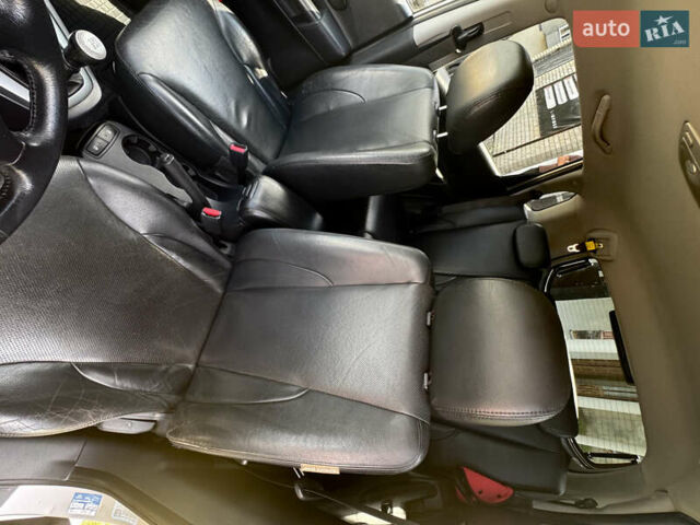 Сірий Хендай Туксон, об'ємом двигуна 2 л та пробігом 188 тис. км за 9200 $, фото 12 на Automoto.ua