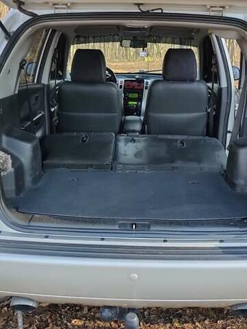 Сірий Хендай Туксон, об'ємом двигуна 1.99 л та пробігом 272 тис. км за 8500 $, фото 7 на Automoto.ua