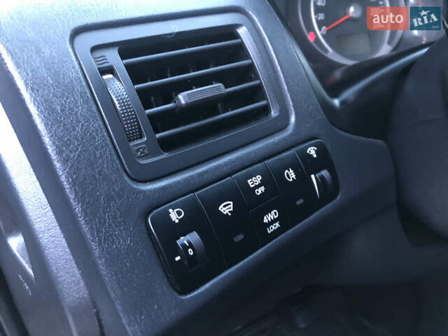 Хендай Туксон 2008 в Турке на Automoto.ua Серый Хендай Туксон, объемом двигателя 2 л и пробегом 274 тыс. км за 7200 $, фото 19 на Automoto.ua