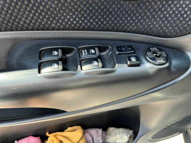 Серый Хендай Туксон, объемом двигателя 2 л и пробегом 265 тыс. км за 7599 $, фото 16 на Automoto.ua