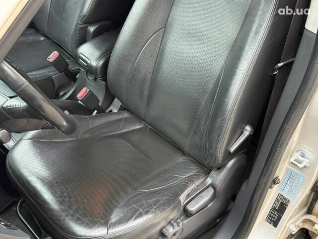 Сірий Хендай Туксон, об'ємом двигуна 2.7 л та пробігом 210 тис. км за 9290 $, фото 14 на Automoto.ua