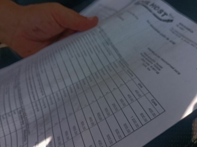 Серый Хендай Туксон, объемом двигателя 2 л и пробегом 257 тыс. км за 9000 $, фото 13 на Automoto.ua