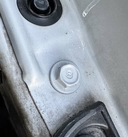 Хендай Туксон 2008 у Зборів на Automoto.ua Сірий Хендай Туксон, об'ємом двигуна 1.99 л та пробігом 228 тис. км за 8500 $, фото 31 на Automoto.ua