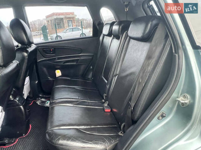 Хендай Туксон 2008 в Трускавце на Automoto.ua Серый Хендай Туксон, объемом двигателя 1.98 л и пробегом 320 тыс. км за 7399 $, фото 1 на Automoto.ua