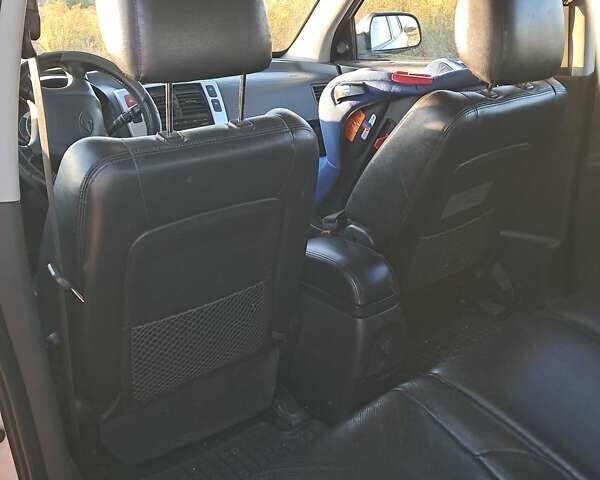 Серый Хендай Туксон, объемом двигателя 2.66 л и пробегом 244 тыс. км за 7400 $, фото 1 на Automoto.ua