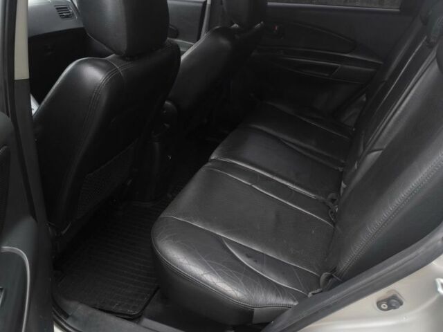 Сірий Хендай Туксон, об'ємом двигуна 2 л та пробігом 215 тис. км за 7750 $, фото 14 на Automoto.ua