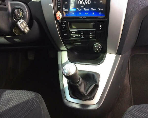 Хендай Туксон 2008 в Турке на Automoto.ua Серый Хендай Туксон, объемом двигателя 2 л и пробегом 274 тыс. км за 7200 $, фото 17 на Automoto.ua