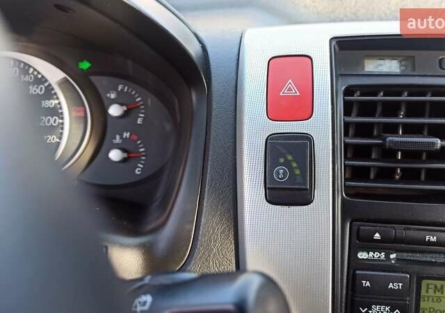 Серый Хендай Туксон, объемом двигателя 2 л и пробегом 127 тыс. км за 9300 $, фото 27 на Automoto.ua