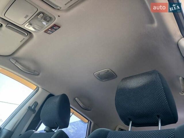 Хендай Туксон 2008 у Полтаві на Automoto.ua Сірий Хендай Туксон, об'ємом двигуна 2 л та пробігом 222 тис. км за 7200 $, фото 24 на Automoto.ua