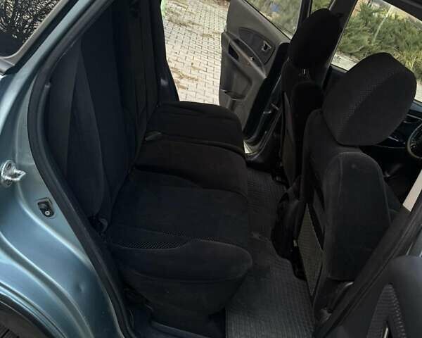 Серый Хендай Туксон, объемом двигателя 2 л и пробегом 217 тыс. км за 8200 $, фото 16 на Automoto.ua