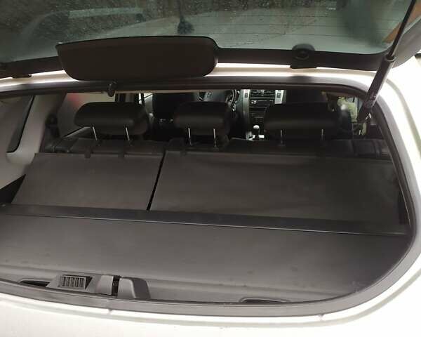 Серый Хендай Туксон, объемом двигателя 2 л и пробегом 228 тыс. км за 8200 $, фото 14 на Automoto.ua