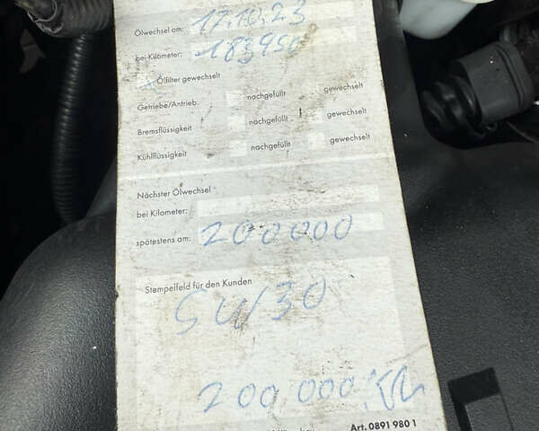 Серый Хендай Туксон, объемом двигателя 2 л и пробегом 202 тыс. км за 10000 $, фото 38 на Automoto.ua