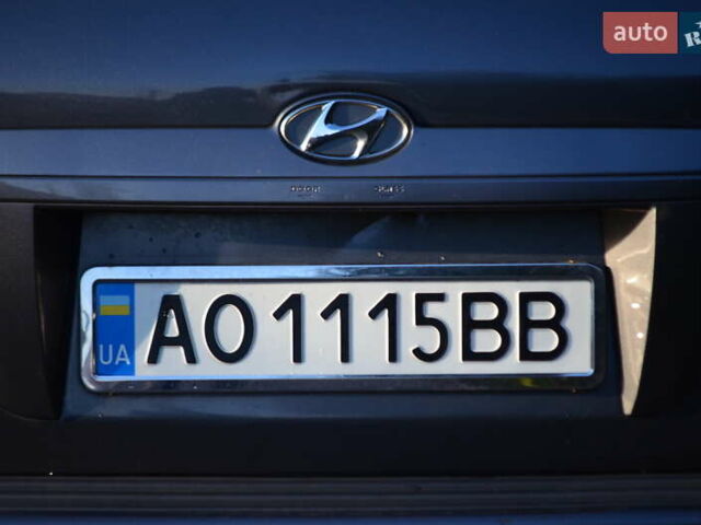 Серый Хендай Туксон, объемом двигателя 2 л и пробегом 271 тыс. км за 8000 $, фото 11 на Automoto.ua