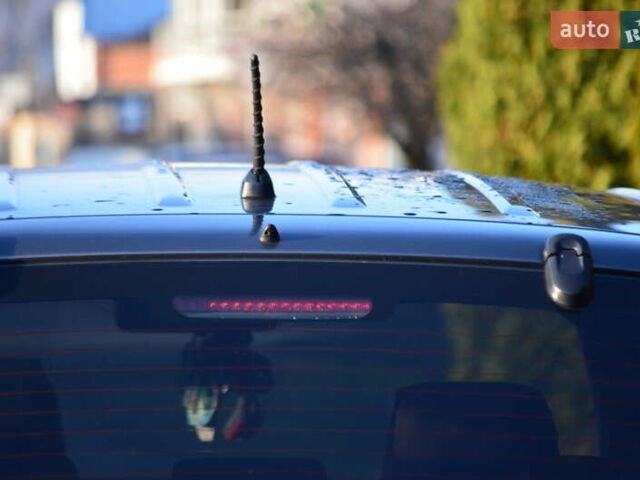 Серый Хендай Туксон, объемом двигателя 2 л и пробегом 271 тыс. км за 8000 $, фото 16 на Automoto.ua