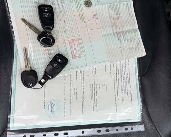 Серый Хендай Туксон, объемом двигателя 2 л и пробегом 195 тыс. км за 9950 $, фото 24 на Automoto.ua