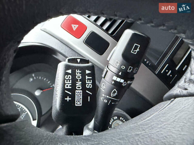 Серый Хендай Туксон, объемом двигателя 2 л и пробегом 86 тыс. км за 9800 $, фото 47 на Automoto.ua