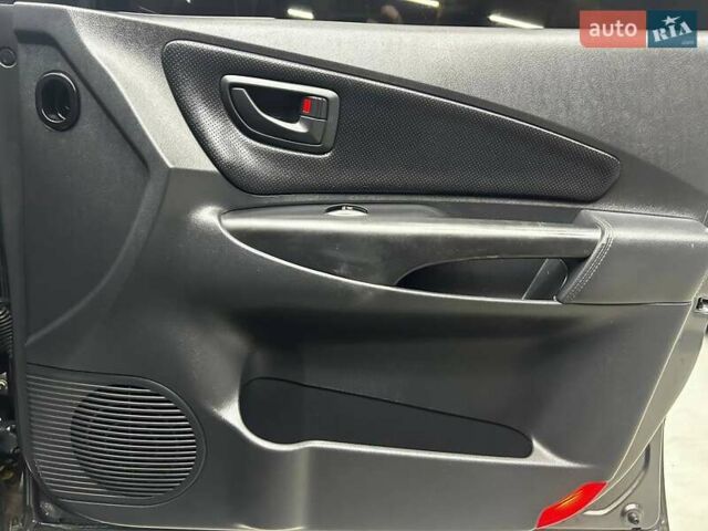 Сірий Хендай Туксон, об'ємом двигуна 2.66 л та пробігом 165 тис. км за 10000 $, фото 18 на Automoto.ua