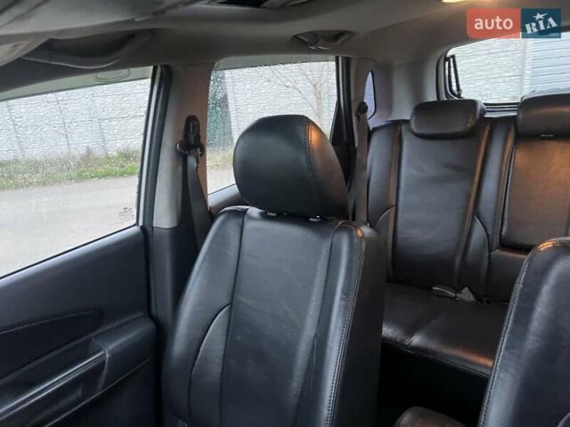 Серый Хендай Туксон, объемом двигателя 1.99 л и пробегом 132 тыс. км за 10000 $, фото 12 на Automoto.ua