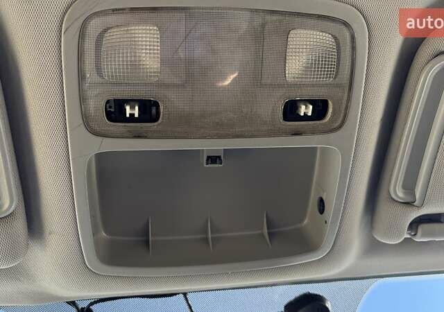 Серый Хендай Туксон, объемом двигателя 2.66 л и пробегом 159 тыс. км за 9999 $, фото 10 на Automoto.ua