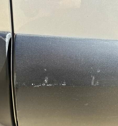 Серый Хендай Туксон, объемом двигателя 2.66 л и пробегом 159 тыс. км за 9999 $, фото 11 на Automoto.ua