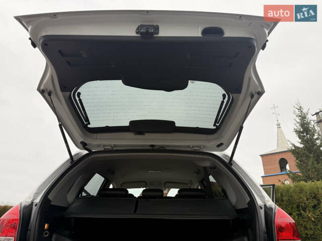 Серый Хендай Туксон, объемом двигателя 2 л и пробегом 195 тыс. км за 9950 $, фото 15 на Automoto.ua