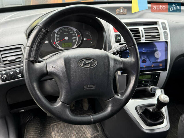 Хендай Туксон 2009 в Стрые на Automoto.ua Серый Хендай Туксон, объемом двигателя 2 л и пробегом 238 тыс. км за 7300 $, фото 36 на Automoto.ua