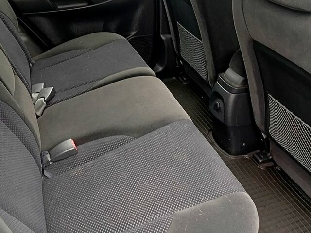 Серый Хендай Туксон, объемом двигателя 2 л и пробегом 100 тыс. км за 8600 $, фото 6 на Automoto.ua