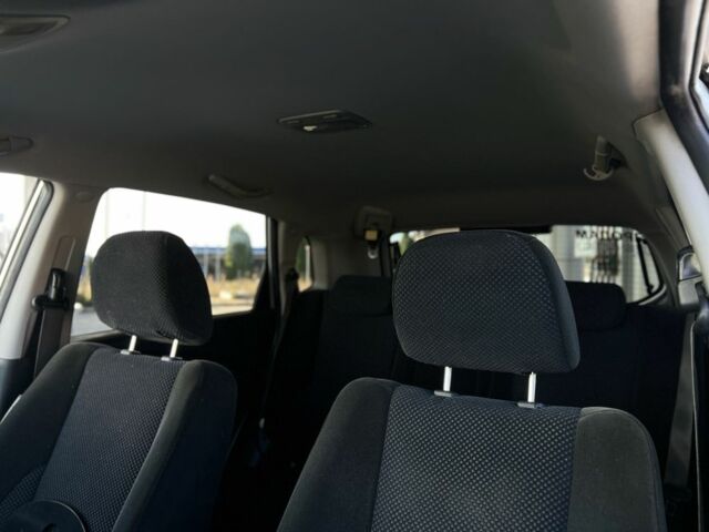 Сірий Хендай Туксон, об'ємом двигуна 2 л та пробігом 166 тис. км за 8950 $, фото 15 на Automoto.ua