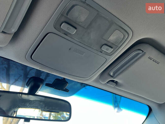 Хендай Туксон 2010 в Коломые на Automoto.ua Серый Хендай Туксон, объемом двигателя 2 л и пробегом 99 тыс. км за 9200 $, фото 12 на Automoto.ua