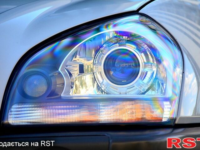 Сірий Хендай Туксон, об'ємом двигуна 2 л та пробігом 152 тис. км за 8800 $, фото 9 на Automoto.ua