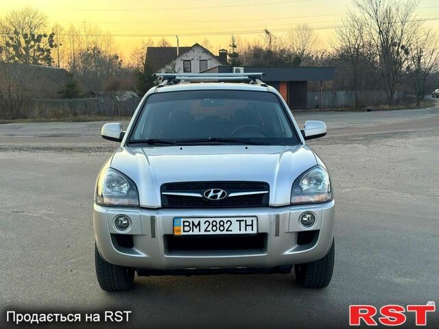Серый Хендай Туксон, объемом двигателя 20 л и пробегом 162 тыс. км за 8450 $, фото 1 на Automoto.ua