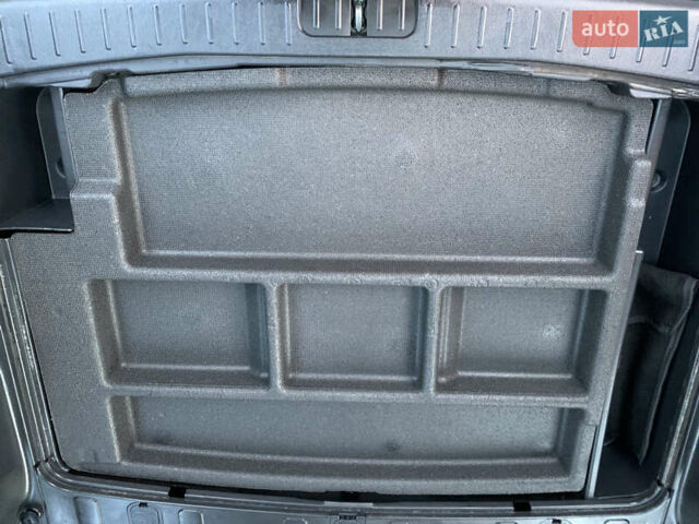 Серый Хендай Туксон, объемом двигателя 1.98 л и пробегом 117 тыс. км за 10350 $, фото 25 на Automoto.ua