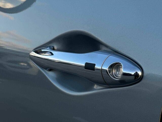 Серый Хендай Туксон, объемом двигателя 2.4 л и пробегом 150 тыс. км за 12990 $, фото 11 на Automoto.ua