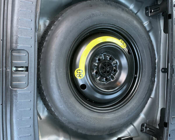 Серый Хендай Туксон, объемом двигателя 1.98 л и пробегом 117 тыс. км за 10350 $, фото 26 на Automoto.ua