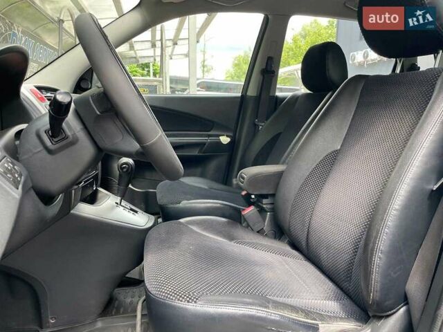 Сірий Хендай Туксон, об'ємом двигуна 2 л та пробігом 240 тис. км за 10790 $, фото 15 на Automoto.ua