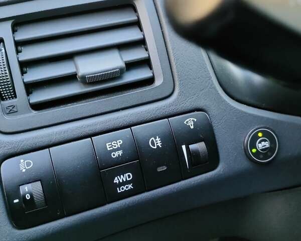 Хендай Туксон 2011 в Сумах на Automoto.ua Серый Хендай Туксон, объемом двигателя 2 л и пробегом 147 тыс. км за 9800 $, фото 10 на Automoto.ua