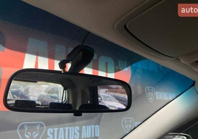 Серый Хендай Туксон, объемом двигателя 1.98 л и пробегом 174 тыс. км за 9500 $, фото 22 на Automoto.ua