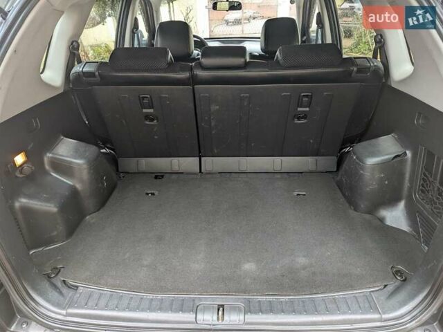 Сірий Хендай Туксон, об'ємом двигуна 1.98 л та пробігом 209 тис. км за 8700 $, фото 27 на Automoto.ua