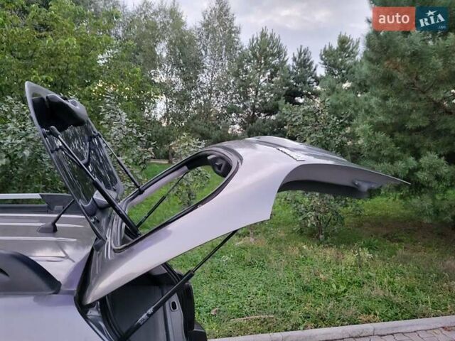 Сірий Хендай Туксон, об'ємом двигуна 2 л та пробігом 139 тис. км за 9888 $, фото 109 на Automoto.ua