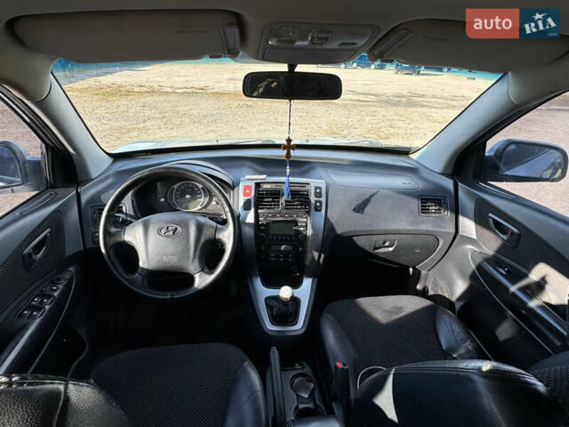 Хендай Туксон 2011 у Вінниці на Automoto.ua Сірий Хендай Туксон, об'ємом двигуна 2 л та пробігом 192 тис. км за 7799 $, фото 10 на Automoto.ua