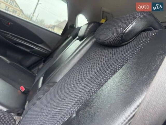 Сірий Хендай Туксон, об'ємом двигуна 1.98 л та пробігом 149 тис. км за 9650 $, фото 47 на Automoto.ua
