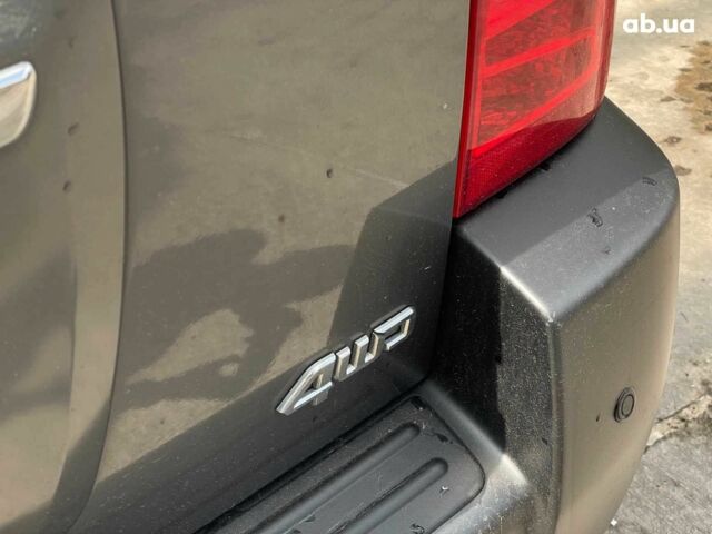 Серый Хендай Туксон, объемом двигателя 2 л и пробегом 240 тыс. км за 10990 $, фото 12 на Automoto.ua