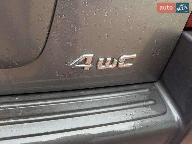 Сірий Хендай Туксон, об'ємом двигуна 1.98 л та пробігом 209 тис. км за 8700 $, фото 29 на Automoto.ua