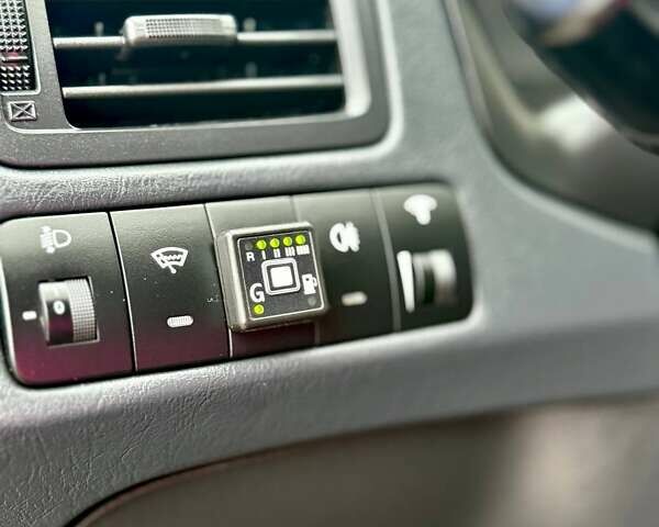 Серый Хендай Туксон, объемом двигателя 2 л и пробегом 92 тыс. км за 10500 $, фото 31 на Automoto.ua