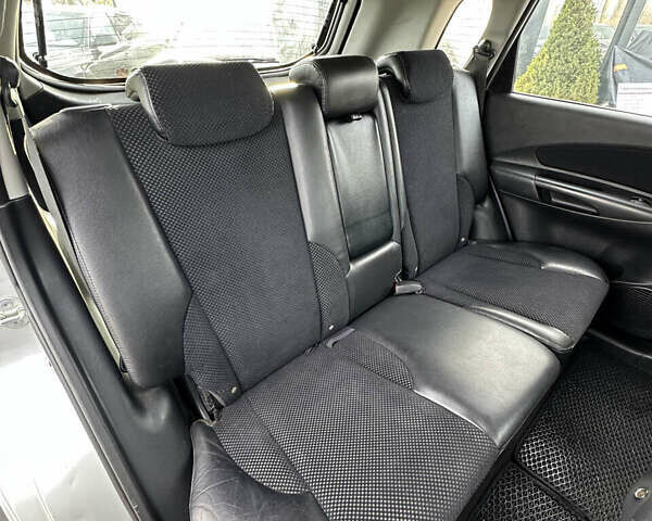 Сірий Хендай Туксон, об'ємом двигуна 1.98 л та пробігом 210 тис. км за 9999 $, фото 22 на Automoto.ua